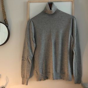 Massimo Dutti Lightweight Turtleneck L